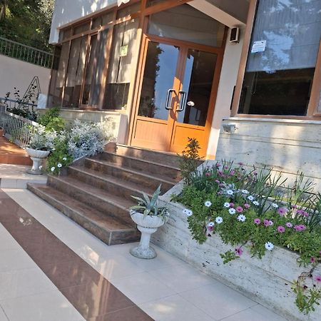 Jozi Kaiser Apartment 3 Durres Exterior photo